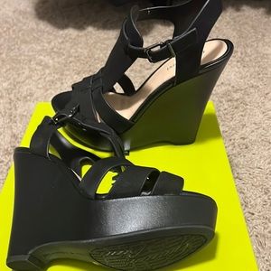 Gianni Bini Welton wedges